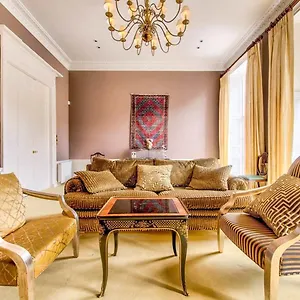 Holiday home Beautiful Centre Georgian 4 Bed Townhouse With Private Garden Edinburgh